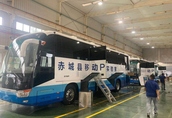 主動(dòng)出擊 高效作戰(zhàn)—— 金龍專用車事業(yè)部批量防疫產(chǎn)品如火如荼生產(chǎn)中(圖5)