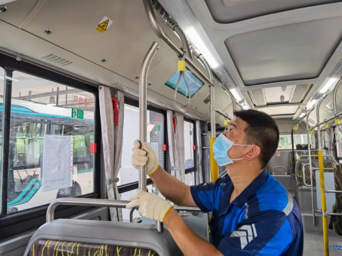 好消息！上海733輛“黑金剛”公交車將大變樣！車廂內(nèi)多了這些......(圖3)