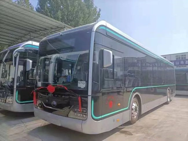 將更新200臺(tái)新能源公交車！(圖1)