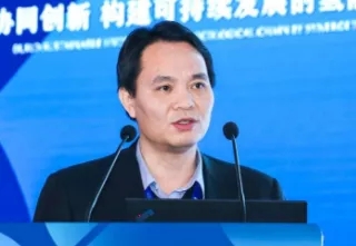 新能源汽車銷量連續(xù)六年位居全球第一!12月22日邀你相聚上海國際客車展, “雙碳”目標(biāo)下再握新機(jī)!(圖3) 新能源汽車銷量連續(xù)六年位居全球第一!12月22日邀你相聚上海國際客車展, “雙碳”目標(biāo)下再握新機(jī)!(圖3)