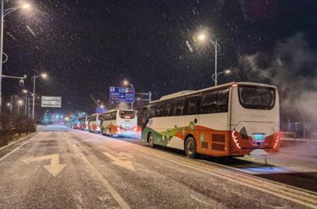 零故障零延誤零投訴！宇通氫燃料客車交出冬奧護航“綠色成績單”(圖2)