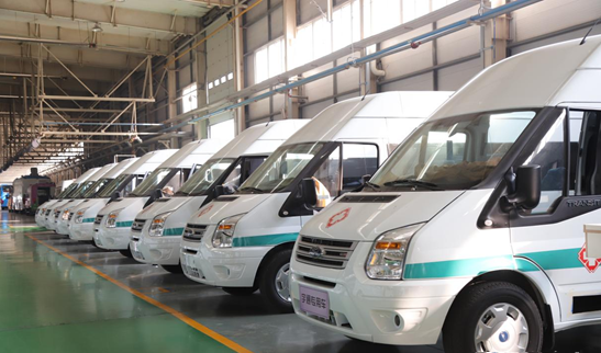 不負(fù)使命勇?lián)?dāng)！宇通專用車“抗疫天團(tuán)”奔赴抗疫最前線！(圖2)