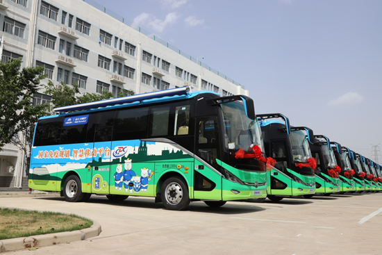 不負(fù)使命勇?lián)?dāng)！宇通專用車“抗疫天團(tuán)”奔赴抗疫最前線！(圖4)
