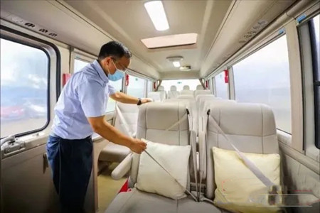 連續(xù)六屆護(hù)航！誰家純電動客車成博鰲論壇唯一服務(wù)用車？(圖7)